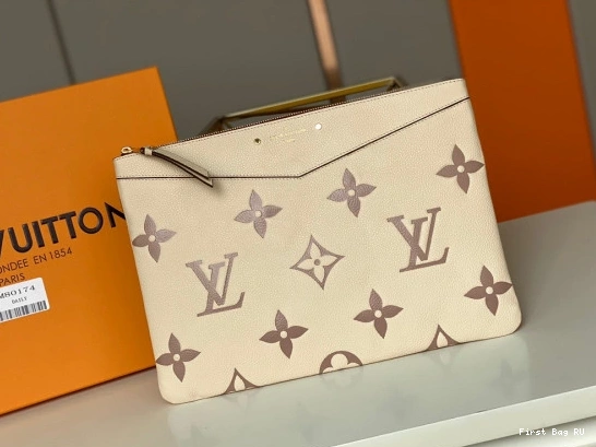 First bag ru LOUIS VUITTON POUCH DAILY 0818